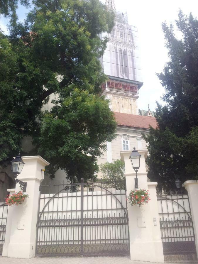 Apartment History Zágráb Kültér fotó